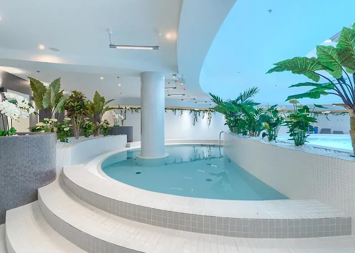 Apartament Margi Ariela Lux 17th Floor Pool Sauna *