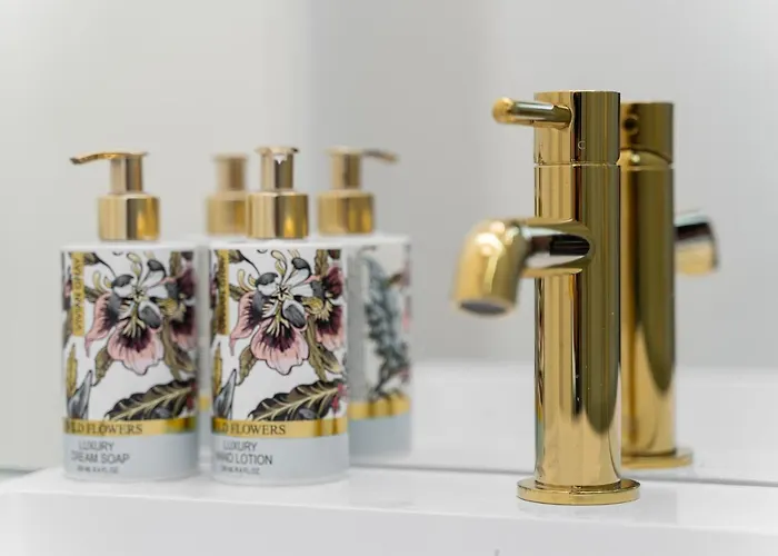 Margi Ariela Lux 17th Floor Pool Sauna Appartement